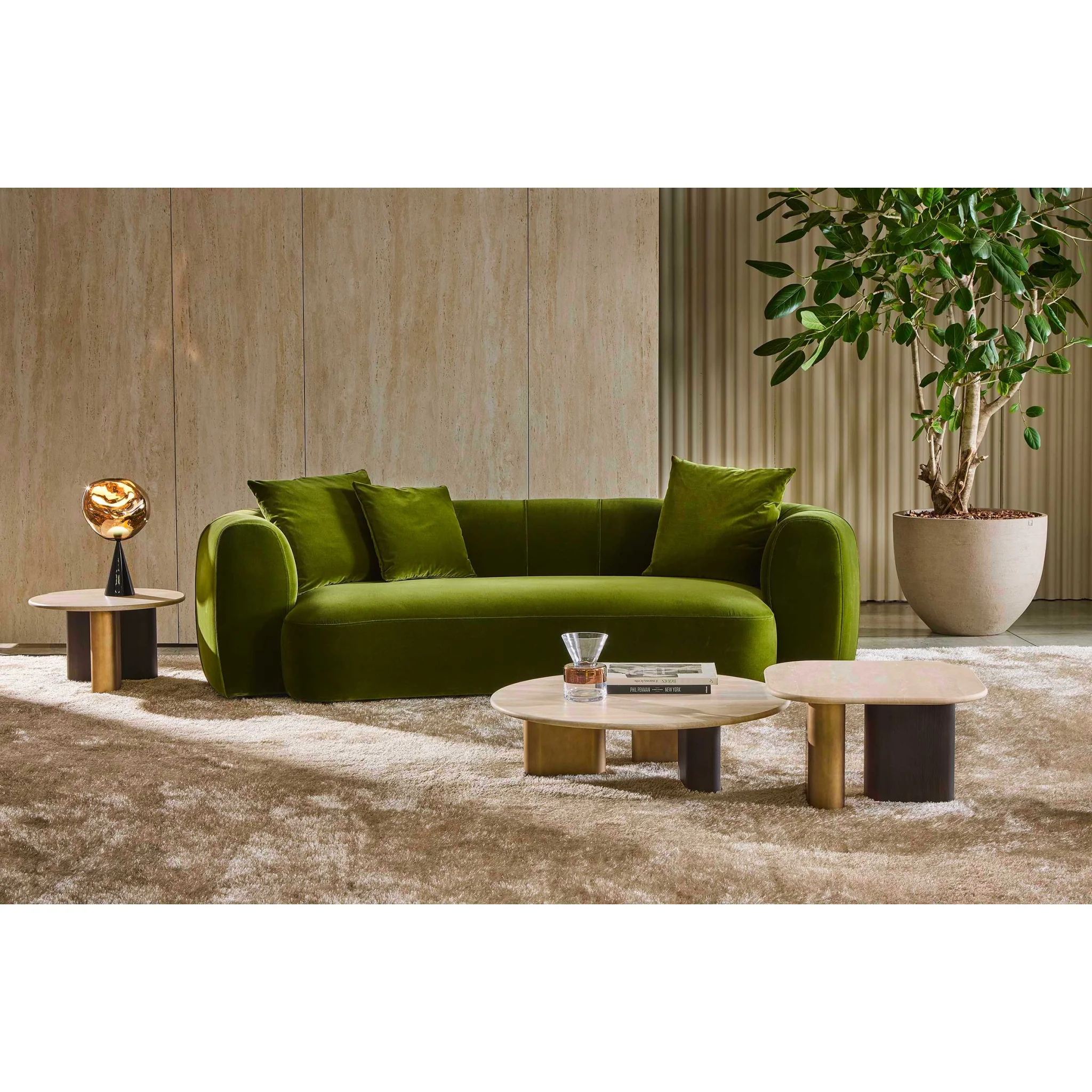 Curvy Luxury Sofa Set In Boucle